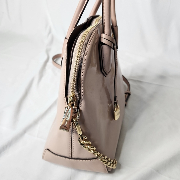 Michael Kors Patent Leather Mercer Handbag Pink - Picture 6 of 16